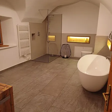 Apartament Der Riese *
